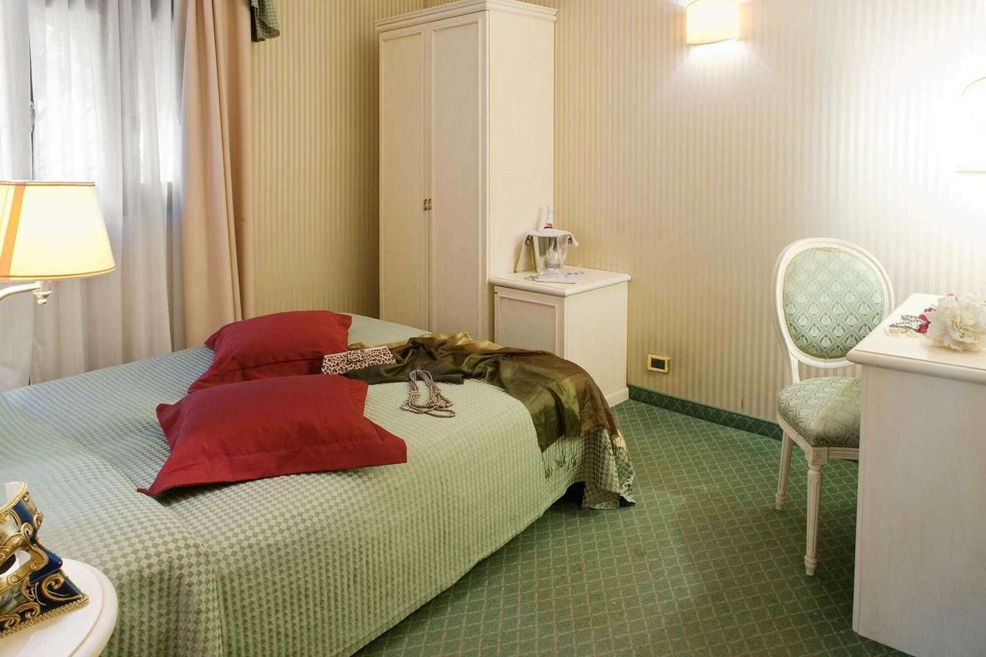 Hotel Hs Wenecja Zewnętrze zdjęcie